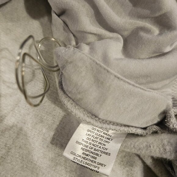 NWOT Christmas Tom & Jerry in Christmas Sweatshirt Size XXL (19) Lights up - Picture 8 of 9